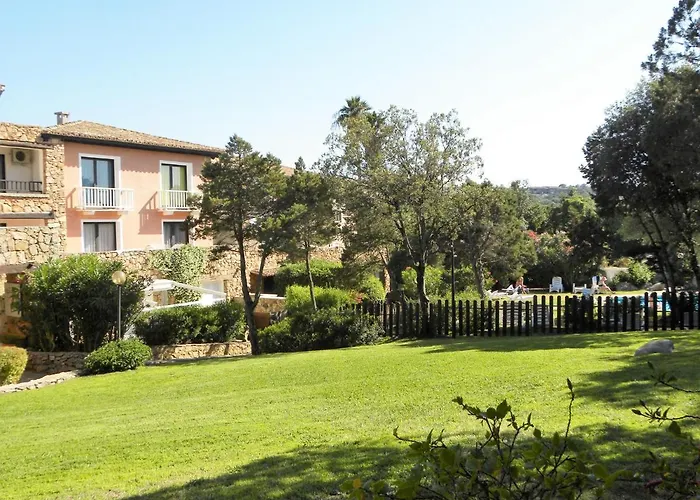 Ξενοδοχείο με διαμερίσματα Portorotondo Gardens