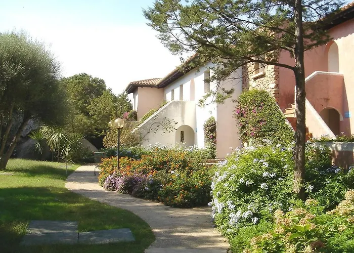 Ξενοδοχείο με διαμερίσματα Portorotondo Gardens